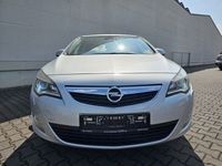 Gebraucht Opel Astra Sport 140 PS (102 kW) 2010 Argonsilber metallic Limousine
