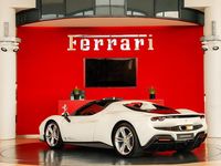 Second-hand Ferrari 296 829 CP (609 kW) 2025 Alb Cabrio