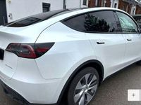 Gebraucht Tesla Model Y Long Range AWD 378 kW (514 PS) 2023 Sonderlackierung perlweiß SUV