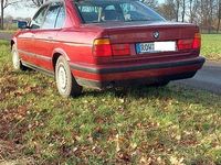 Gebraucht BMW 525 143 PS (105 kW) 1992 Rot Limousine