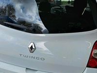Gebraucht Renault Twingo 75 PS (55 kW) 2011 Weiß Kleinwagen