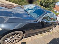 Gebraucht BMW 320 Cabriolet 184 PS (135 kW) 2010 Schwarz Cabrio