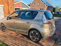 Gebraucht Renault Scénic III Bose Edition 115 PS (84 kW) 2014 Gold Van / Kleinbus