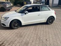 Gebraucht Audi A1 Design 86 PS (63 kW) 2012 Weiß Kleinwagen