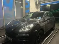Second-hand Porsche Cayenne 245 CP (180 kW) 2011 Negru SUV