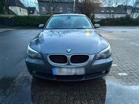 Gebraucht BMW 520 170 PS (125 kW) 2004 Grau Limousine