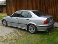 Gebraucht BMW 316 Performance 102 PS (75 kW) 1994 Silber Limousine