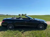 Gebraucht Mercedes E200 184 PS (135 kW) 2010 Schwarz Cabrio