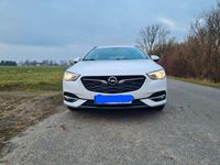 Gebraucht Opel Insignia Business 136 PS (100 kW) 2018 Weiß Kombi