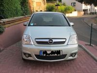 Gebraucht Opel Meriva 90 PS (66 kW) 2009 Grün Van / Kleinbus