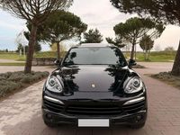Second-hand Porsche Cayenne 245 CP (180 kW) 2013 Negru SUV