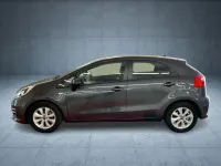 Gebraucht Kia Rio 90 PS (66 kW) 2015 Grau Limousine