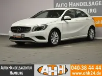 Gebraucht Mercedes A180 Style 122 PS (89 kW) 2015 Calcitweiss/zirrusweiss Kleinwagen
