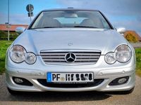 Gebraucht Mercedes CL220 150 PS (110 kW) 2008 Silber Coupé