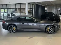 Neu Maserati GranCabrio 491 PS (361 kW) 2026 Grau Cabrio