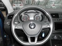 Gebraucht VW Polo 75 PS (55 kW) 2014 Blau Limousine