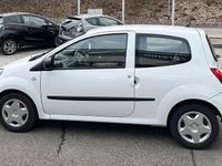 Gebraucht Renault Twingo Authentique 75 PS (55 kW) 2011 Weiß Kleinwagen