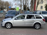 Gebraucht Opel Astra Edition 105 PS (77 kW) 2005 Silber Kombi
