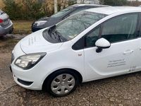 Gebraucht Opel Meriva Edition 110 PS (80 kW) 2016 Weiß Van / Kleinbus