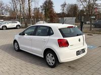 Gebraucht VW Polo Trendline 60 PS (44 kW) 2013 Weiß Kleinwagen