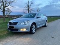 Gebraucht Skoda Octavia Elegance 160 PS (117 kW) 2009 Grau Limousine