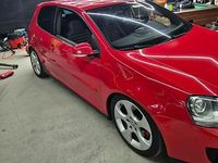 Gebraucht VW Golf V GTI 280 PS (205 kW) 2005 Rot Kleinwagen