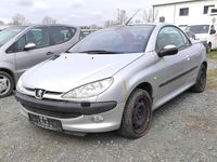 Gebraucht Peugeot 206 CC 109 PS (80 kW) 2001 Visionblau Cabrio