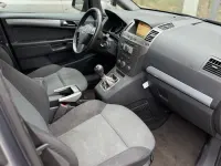 Gebraucht Opel Zafira Edition 150 PS (110 kW) 2006 Silber Van / Kleinbus