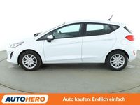 Gebraucht Ford Fiesta Trend 71 PS (52 kW) 2018 Weiß Kleinwagen