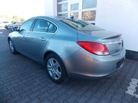 Brugt Opel Insignia Edition 140 HK (102 kW) 2011 Grå Sedan