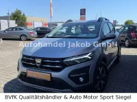 Gebraucht Dacia Sandero Stepway 91 PS (66 kW) 2022 Grau Limousine