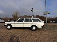 Gebraucht Mercedes 300 88 PS (64 kW) 1984 Weiß Kombi