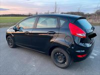 Gebraucht Ford Fiesta 82 PS (60 kW) 2011 Schwarz Kleinwagen
