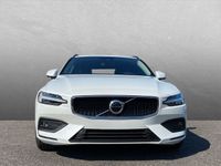 Gebraucht Volvo V60 Core 163 PS (119 kW) 2024 Weiss Kombi