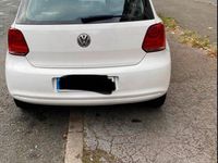 Gebraucht VW Polo 60 PS (44 kW) 2012 Weiß Kleinwagen