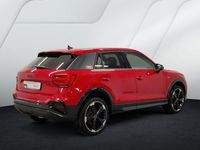 Gebraucht Audi Q2 S-Line 150 PS (110 kW) 2025 Rot SUV