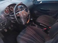 Gebraucht Opel Corsa 70 PS (51 kW) 2010 Silber Kleinwagen