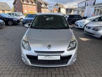 Gebraucht Renault Clio III Night&Day 111 PS (81 kW) 2011 Grau