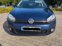 Gebraucht VW Golf VI Match 105 PS (77 kW) 2011 Blau Limousine