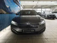 Gebraucht Skoda Superb Ambition 200 PS (147 kW) 2023 Grau metallic Kombi