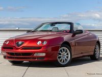 Gebraucht Alfa Romeo Spider 192 PS (141 kW) 1999 Rot Cabrio