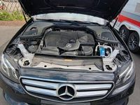 gebraucht Mercedes E220 Avantgarde 9G 194 P.S Parkschäden