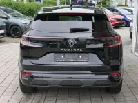 Gebraucht Renault Austral Techno 158 PS (116 kW) 2025 Black pearl schwarz metallic SUV