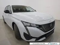 Gebraucht Peugeot 308 Allure 131 PS (96 kW) 2024 Weiß Limousine