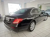 Gebraucht Mercedes E220 194 PS (142 kW) 2019 Obsidianschwarz (metallic) Limousine