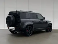 Gebraucht Land Rover Defender 431 PS (317 kW) 2026 Carpathian grey SUV