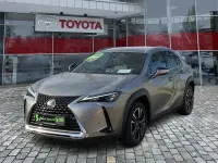 Gebraucht Lexus UX 250h 184 PS (135 kW) 2023 Sonic titanium (metallic) SUV
