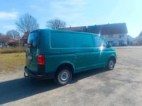 Usata VW Transporter 115 CV (84 kW) 2015 Verde Furgone
