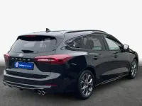 Gebraucht Ford Focus ST-Line 155 PS (114 kW) 2025 Obsidianschwarz metallic Kombi