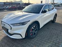Gebraucht Ford Mustang Mach-E Premium 197 kW (269 PS) 2022 Weiß SUV